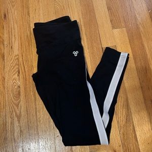 Aritzia TNA Casual Leggings